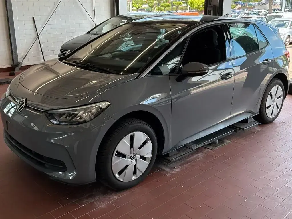 Gebraucht VW ID.3 Pro 150 kW (204 PS) 2024 Grau Kleinwagen