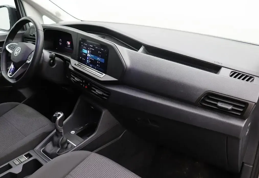 Gebraucht VW Caddy 102 PS (75 kW) 2025 Silber Van / Kleinbus