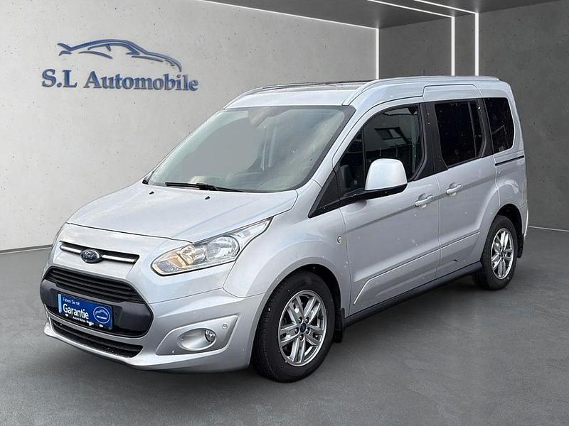 Gebraucht Ford Tourneo Connect Titanium 120 PS (88 kW) 2018 Silber Van / Kleinbus