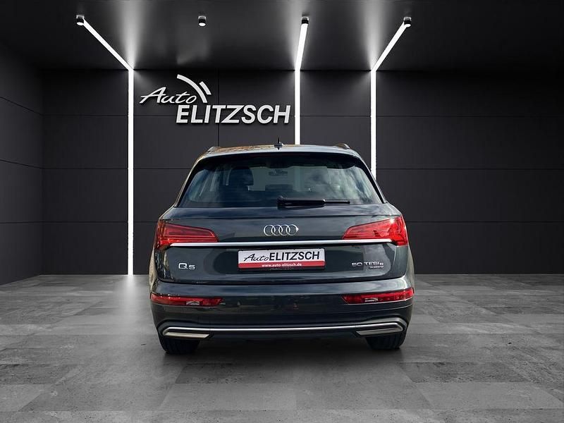Gebraucht Audi Q5 Sport 265 PS (194 kW) 2022 Manhattangrau metallic SUV