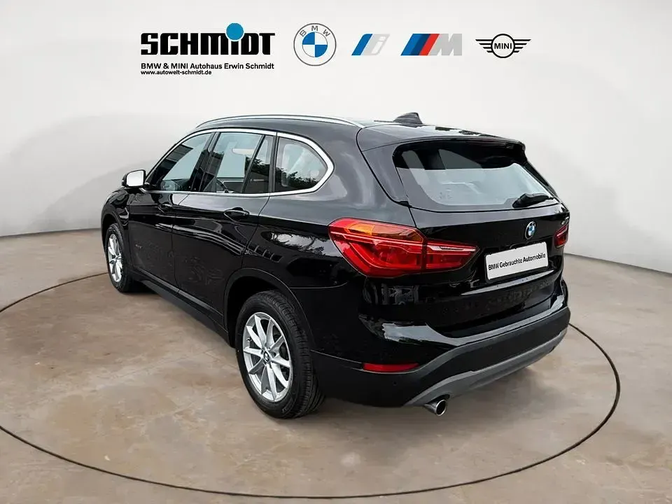 Używany BMW X1 136 KM (100 kW) 2017 Czarny SUV