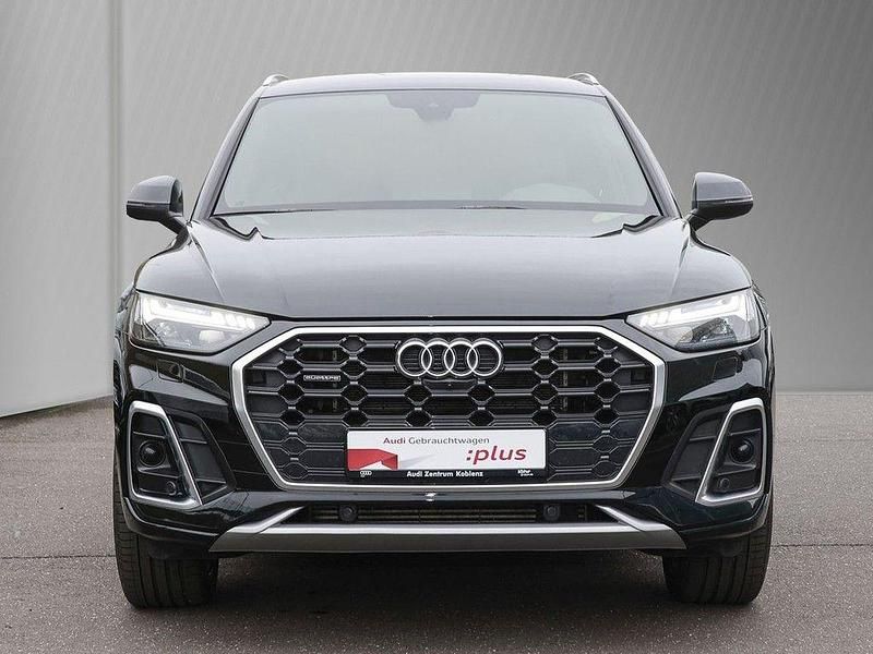 Gebraucht Audi Q5 S-Line 367 PS (269 kW) 2022 Mythosschwarz metallic SUV