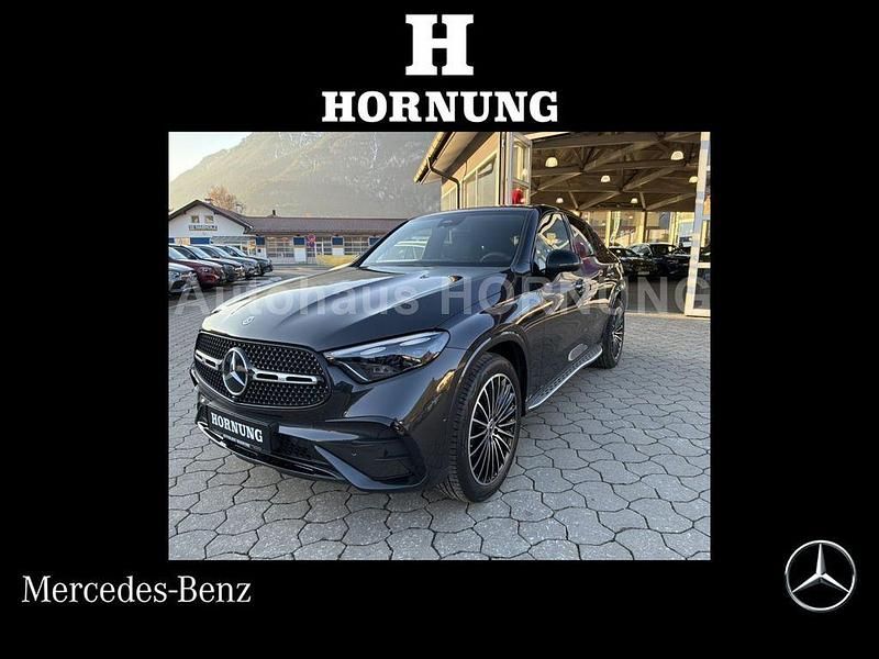 Metalliclack graphitgrau Gebraucht 2026 Mercedes GLC220 AMG Coupé | 71.900 € - Bild 1/4