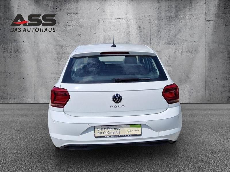 Gebraucht VW Polo Comfortline 80 PS (58 kW) 2021 Pure white Kleinwagen