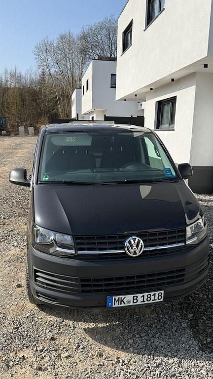 Gebraucht VW Transporter 150 PS (110 kW) 2019 Schwarz Van