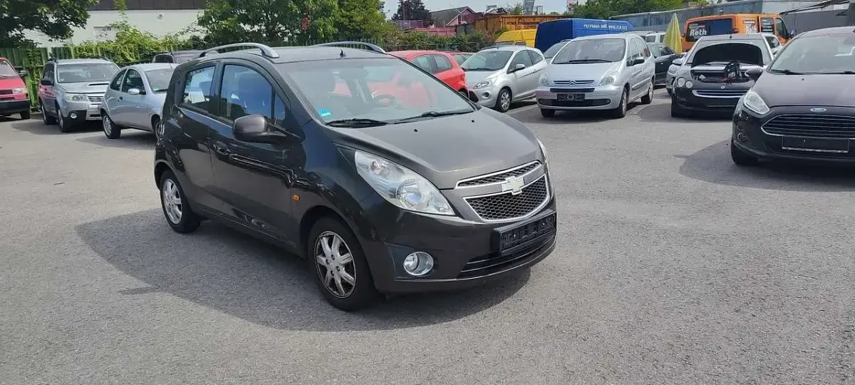Gebraucht Chevrolet Spark LS 82 PS (60 kW) 2011 Coconut champagne met Kleinwagen