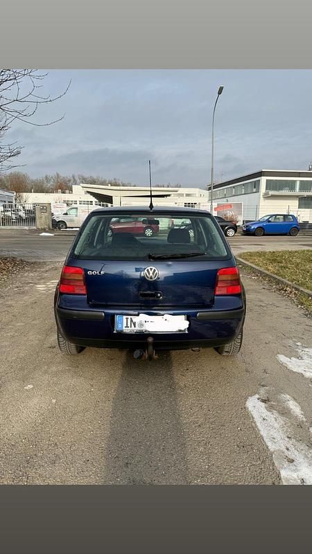 Gebraucht VW Golf IV 75 PS (55 kW) 1998 Blau Kleinwagen