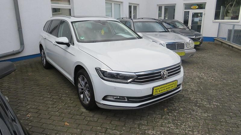 Weiß Gebraucht 2015 VW Passat Highline Kombi | 10.750 € (Superpreis) - Bild 1/4