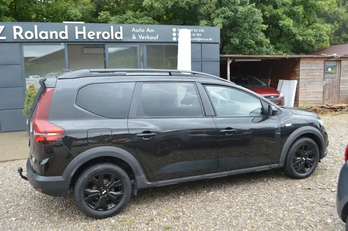 Gebraucht Dacia Jogger Extreme 110 PS (80 kW) 2023 Schwarz Van / Kleinbus