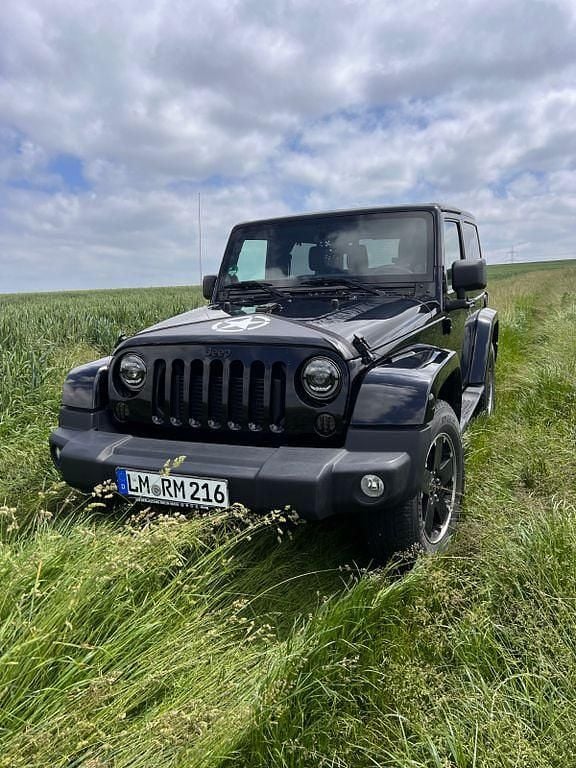 Second-hand Jeep Wrangler 200 CP (147 kW) 2013 Negru SUV
