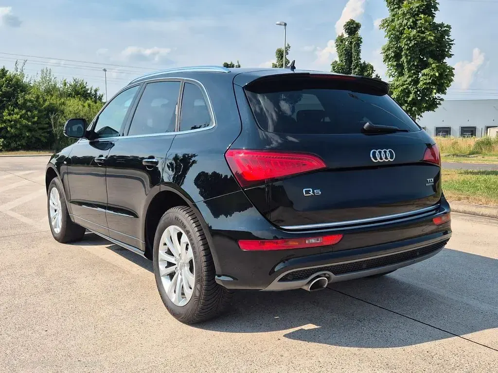 Gebraucht Audi Q5 S-Line 190 PS (139 kW) 2015 Schwarz SUV