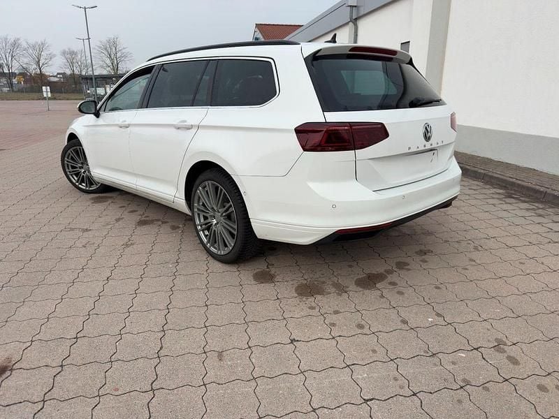 Gebraucht VW Passat Business 190 PS (139 kW) 2020 Weiß Kombi