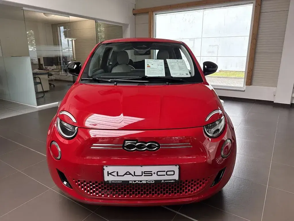 Neu Fiat 500e Icon 41 kW (57 PS) 2026 Rot Limousine