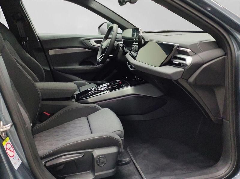 Gebraucht Audi A5 S-Line 204 PS (150 kW) 2025 Blau Limousine