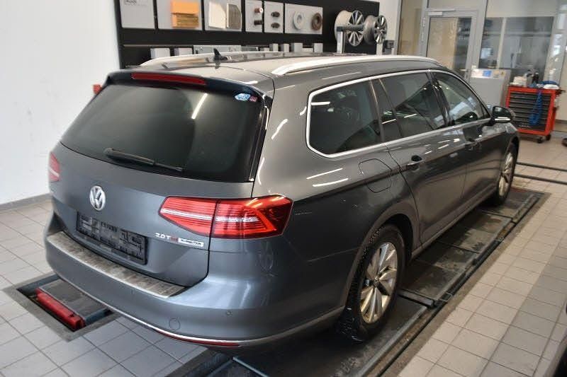 Gebraucht VW Passat R-line 190 PS (139 kW) 2016 Grau Kombi