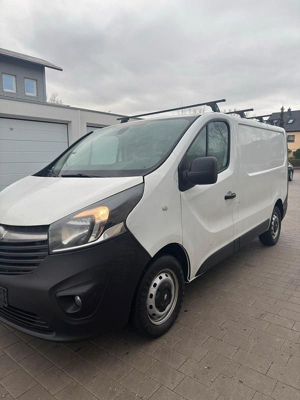 Gebraucht Opel Vivaro 90 PS (66 kW) 2015 Weiß Van / Kleinbus