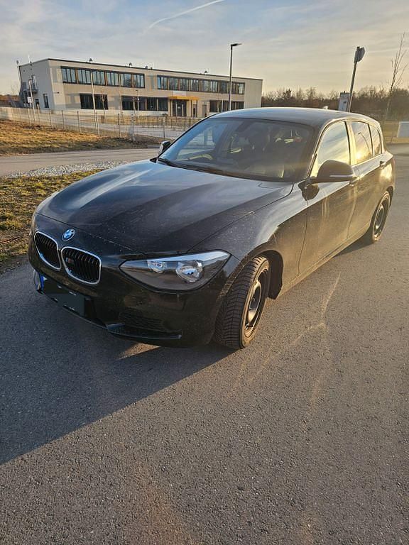 Gebraucht BMW 116 136 PS (100 kW) 2013 Schwarz Kleinwagen