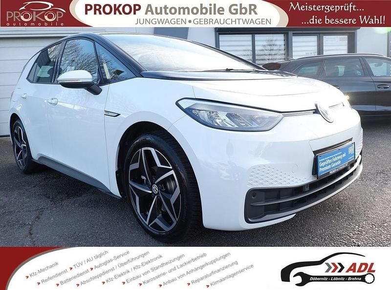 Gebraucht VW ID.3 Pro 106 kW (145 PS) 2022 Weiß Kleinwagen