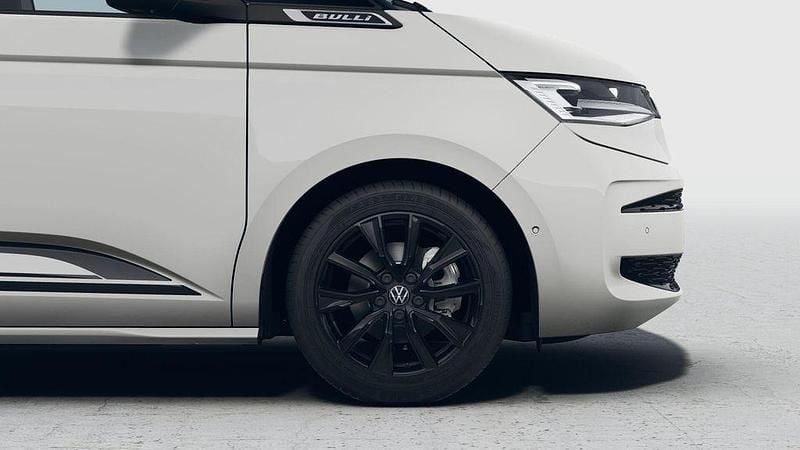 Gebraucht VW Multivan Edition 150 PS (110 kW) 2025 Candy weiß Van / Kleinbus