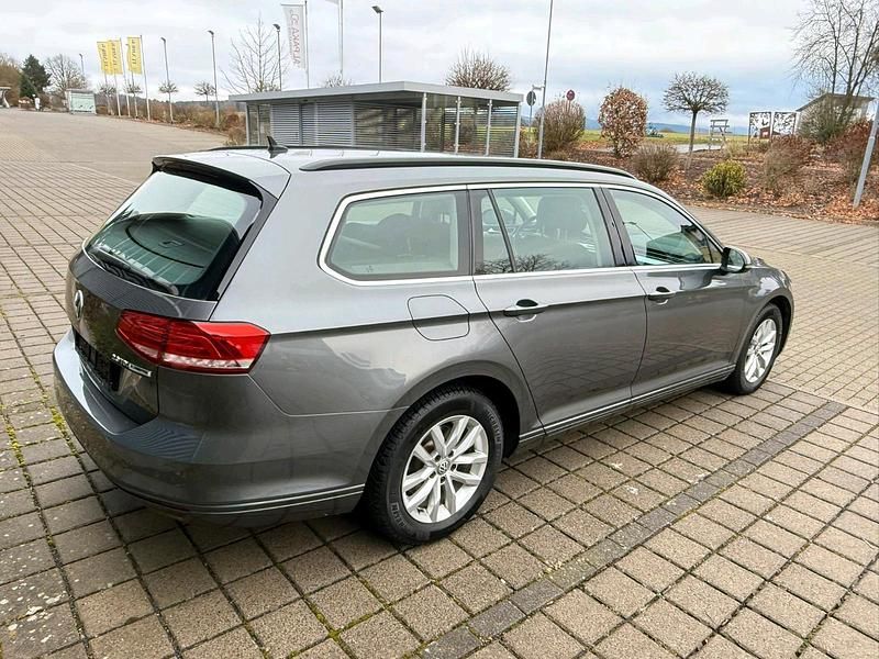 Gebraucht VW Passat 150 PS (110 kW) 2016 Grau Kombi