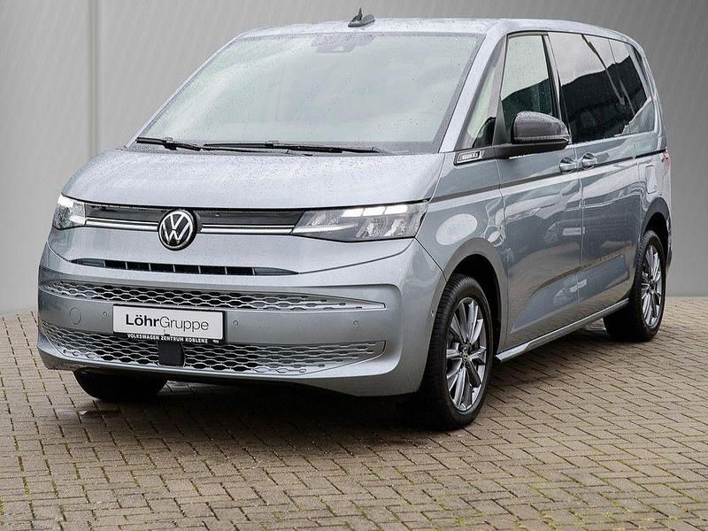 Gebraucht VW Multivan Life 150 PS (110 kW) 2025 Blau Van
