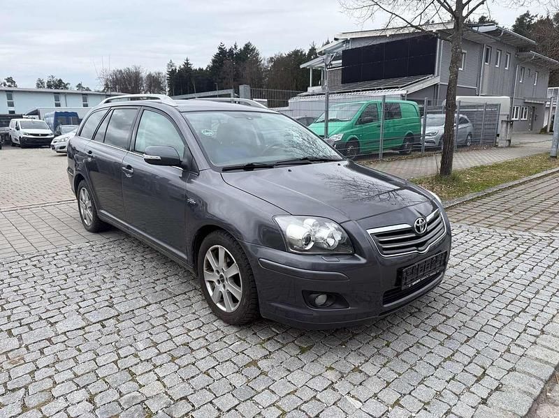 Gebraucht Toyota Avensis Executive 177 PS (130 kW) 2006 Grey metallic Kombi