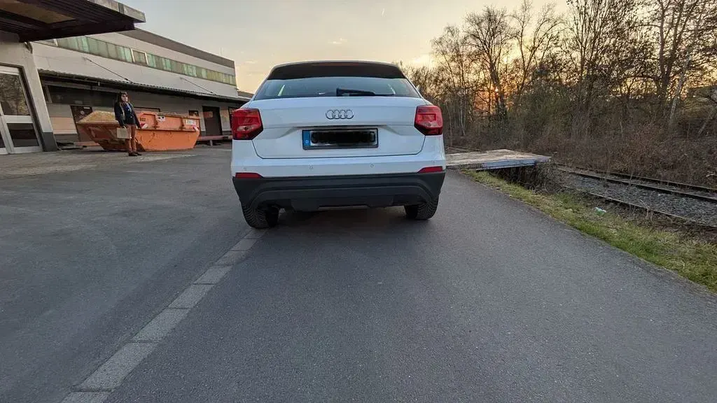 Gebraucht Audi Q2 116 PS (85 kW) 2018 Weiß SUV