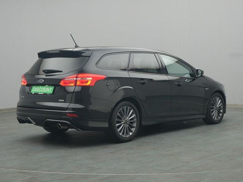Gebraucht Ford Focus Business Edition 150 PS (110 kW) 2018 Schwarz Limousine