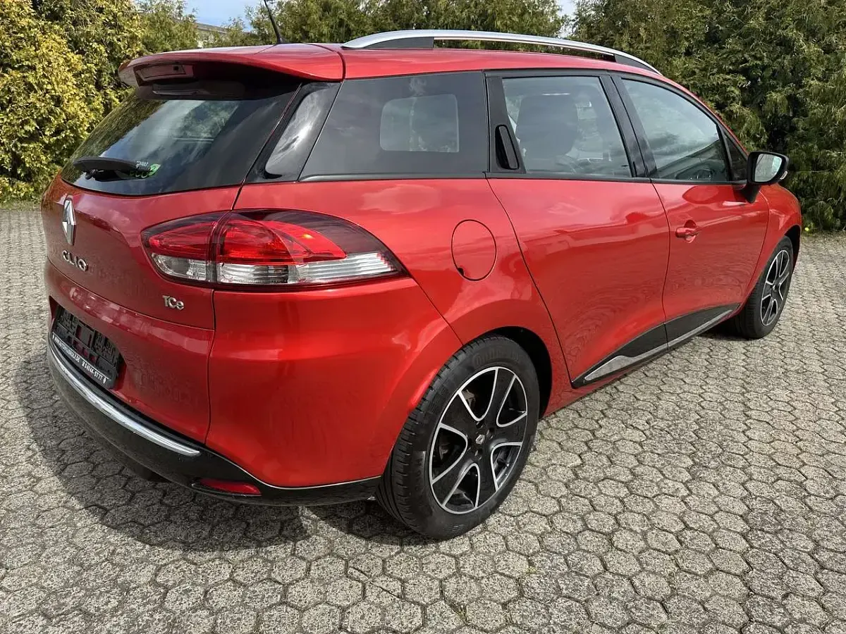 Gebraucht Renault Clio Dynamique 90 PS (66 kW) 2013 Feuerrot Kombi