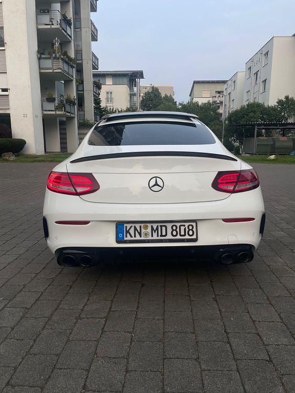 Gebraucht Mercedes C300 258 PS (189 kW) 2020 Weiß Coupé