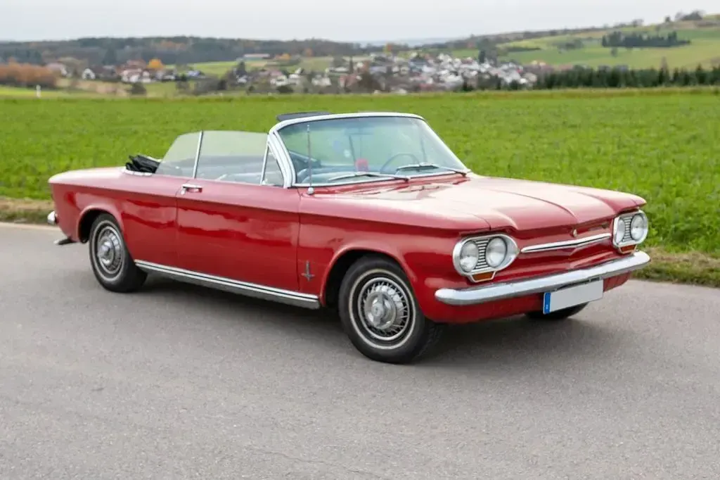 Używany Chevrolet Corvair 101 KM (74 kW) 1963 Czerwony Kabriolet