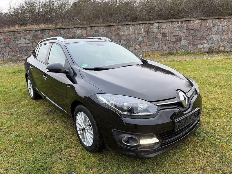 Schwarz Gebraucht 2016 Renault Mégane III LIMITED Limousine | 4.399 € (Guter Preis) - Bild 1/4
