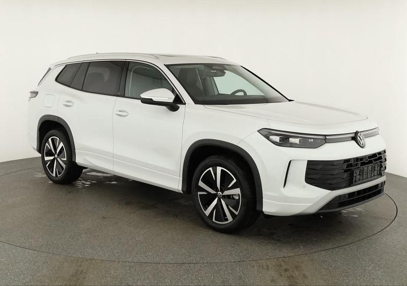 Neu VW Tayron Life 204 PS (150 kW) 2025 Oryxweiß perlmutteffekt SUV