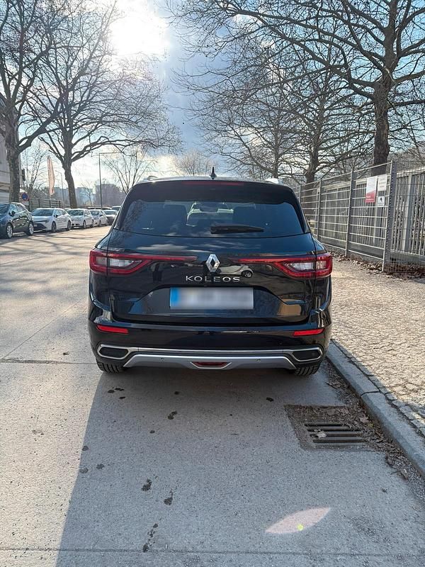 Gebraucht Renault Koleos Techno 158 PS (116 kW) 2023 Schwarz SUV
