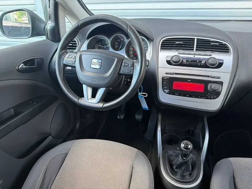 Gebraucht Seat Altea XL 125 PS (91 kW) 2010 Schwarz Van / Kleinbus