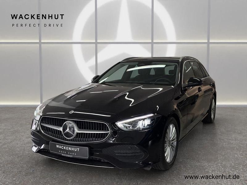 Schwarz Gebraucht 2022 Mercedes C300 Avantgarde Kombi | 30.490 € (Guter Preis) - Bild 1/4
