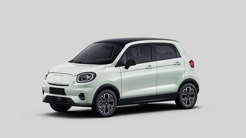 Neu Leapmotor T03 69 kW (95 PS) 2025 Light green Kleinwagen