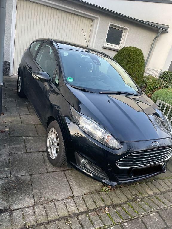Schwarz Gebraucht 2013 Ford Fiesta Titanium Kleinwagen | 3.699 € (Fairer Preis) - Bild 1/4