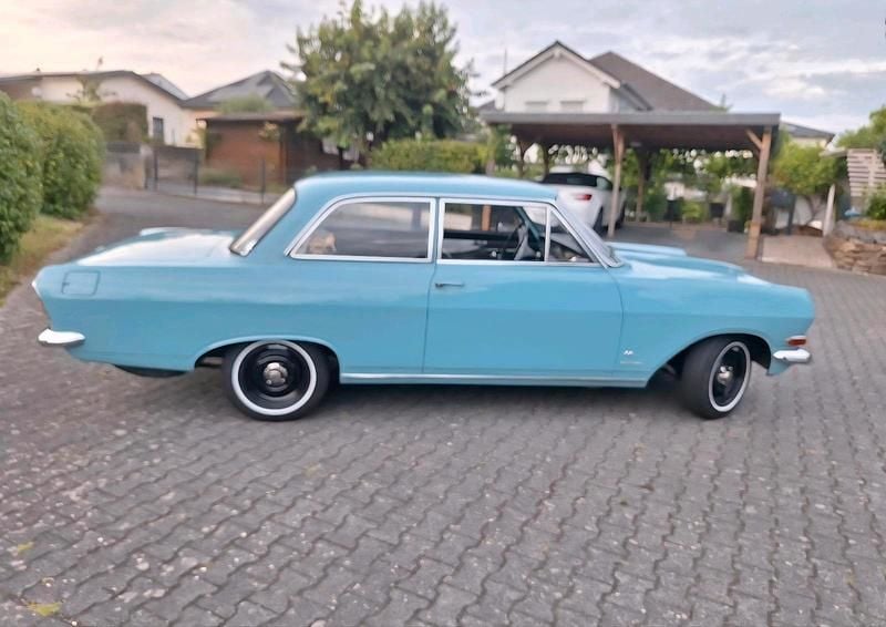 Gebraucht Opel Olympia 75 PS (55 kW) 1966 Limousine