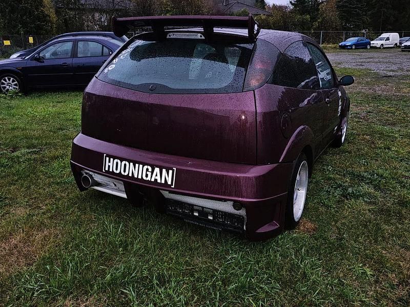 Gebraucht Ford Focus 116 PS (85 kW) 2001 Violet Limousine