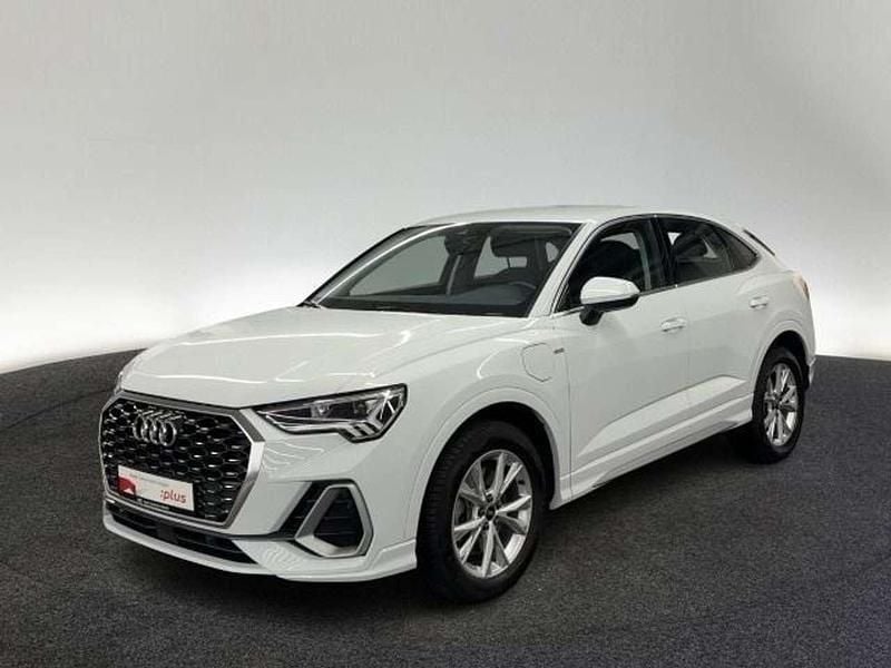 Gebraucht Audi Q3 S-Line 245 PS (180 kW) 2022 Gletscherweiß metallic SUV