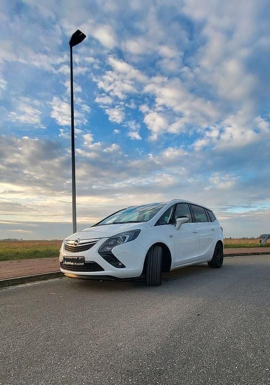 Gebraucht Opel Zafira Tourer Edition 165 PS (121 kW) 2014 Weiß Van / Kleinbus
