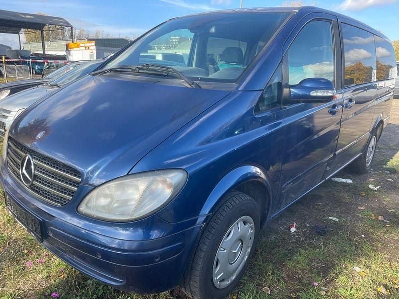 Blau Gebraucht 2005 Mercedes Viano Van / Kleinbus | 6.000 € (Superpreis) - Bild 1/4