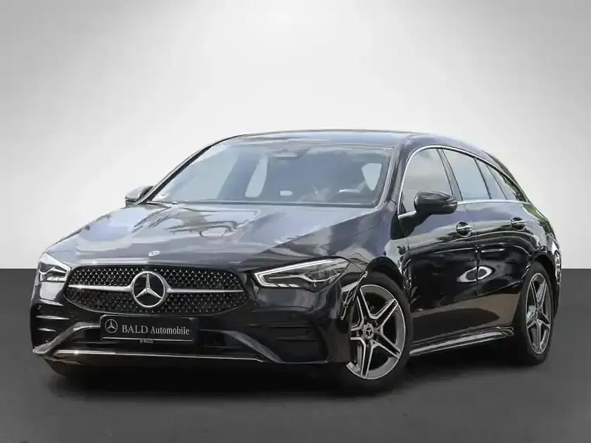 Gebraucht Mercedes CLA200 163 PS (119 kW) 2024 Schwarz metalliclack kosmosschwarz Kombi