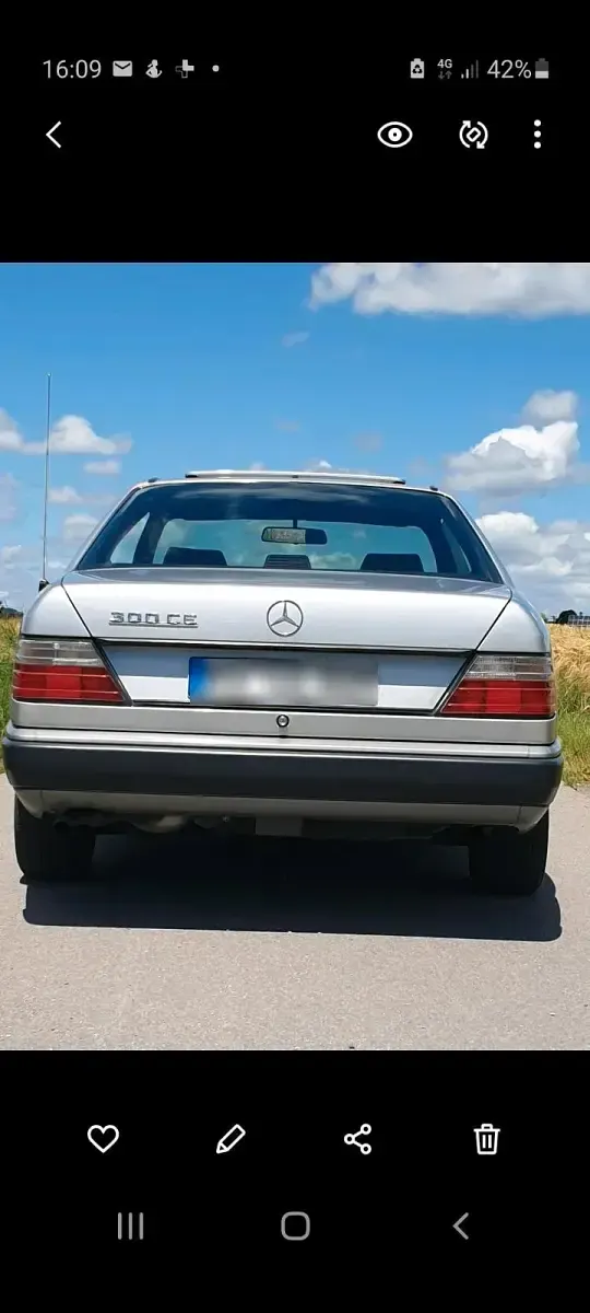 Gebraucht Mercedes E300 179 PS (131 kW) 1989 Silber Coupé