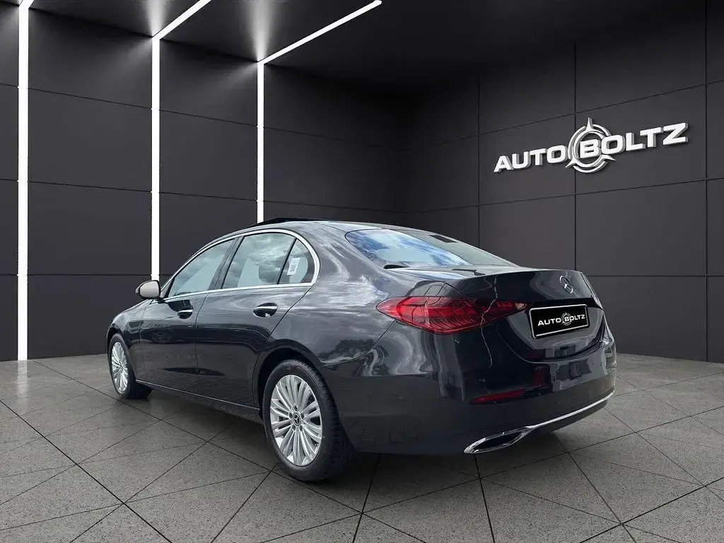 Gebraucht Mercedes C200 Edition 204 PS (150 kW) 2024 Graphitgrau (metallic) Limousine