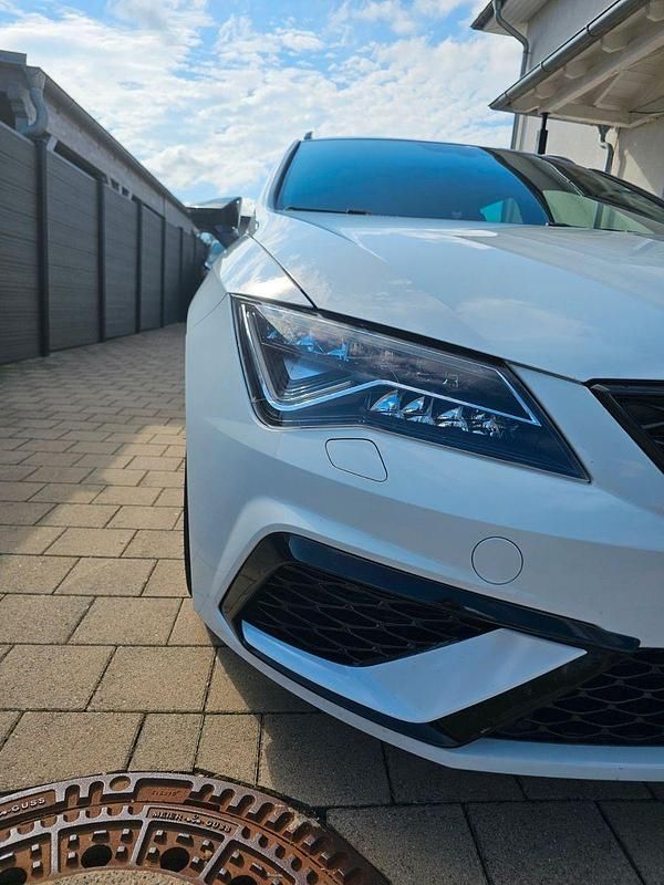 Gebraucht Seat Leon CUPRA 290 PS (213 kW) 2019 Weiß Kombi