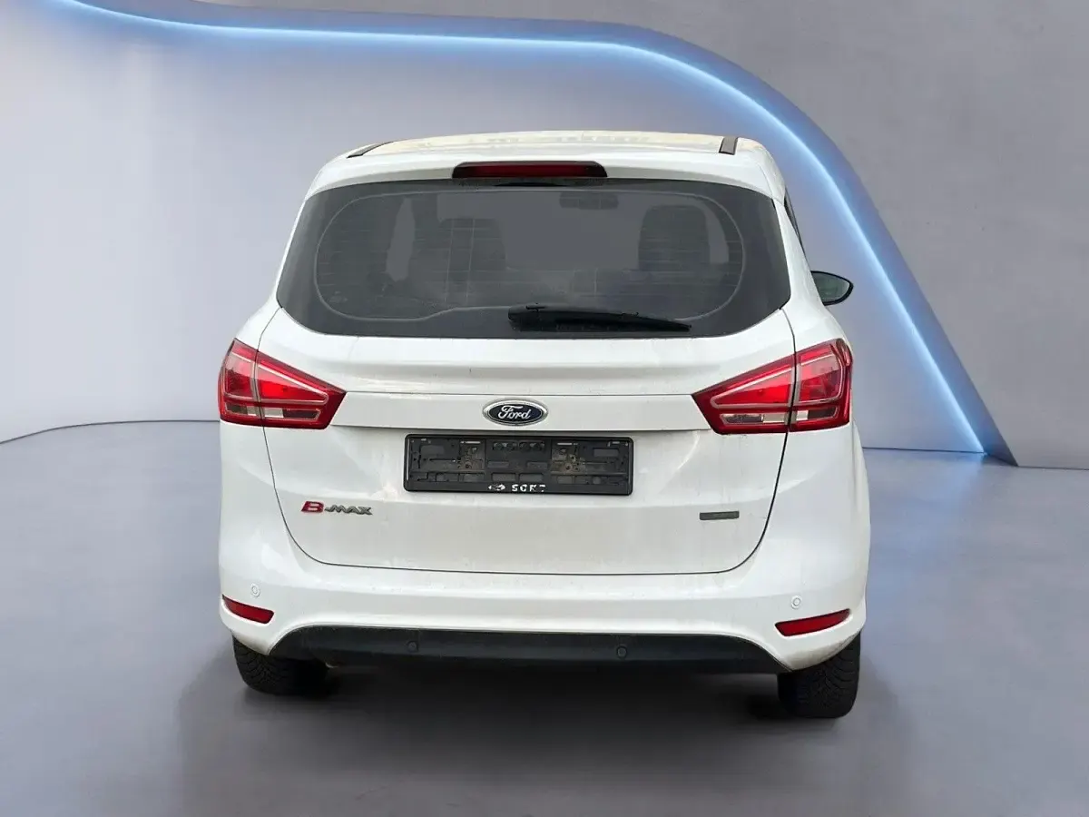 Gebraucht Ford B-MAX SYNC Edition 101 PS (74 kW) 2016 Weiß Van / Kleinbus