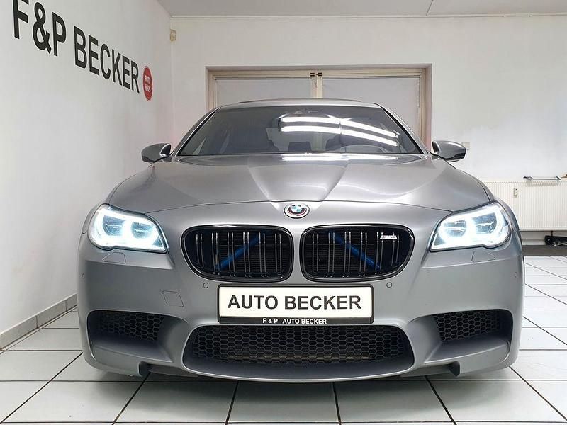 Gebraucht BMW M5 Competition Edition 575 PS (422 kW) 2015 Frozen grey Limousine