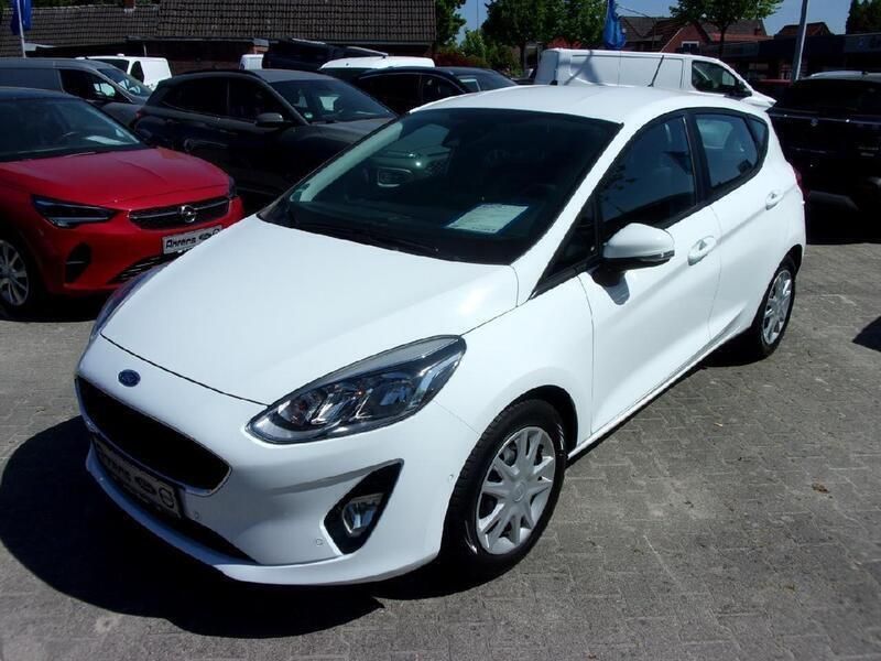 Gebraucht Ford Fiesta Cool & Connect 101 PS (74 kW) 2018 Weiß Kleinwagen